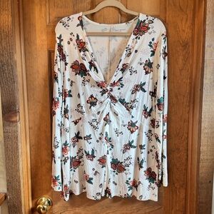 Lane Bryant Swing V-Neck Twist-Front Top - Size 22/24 NWTs